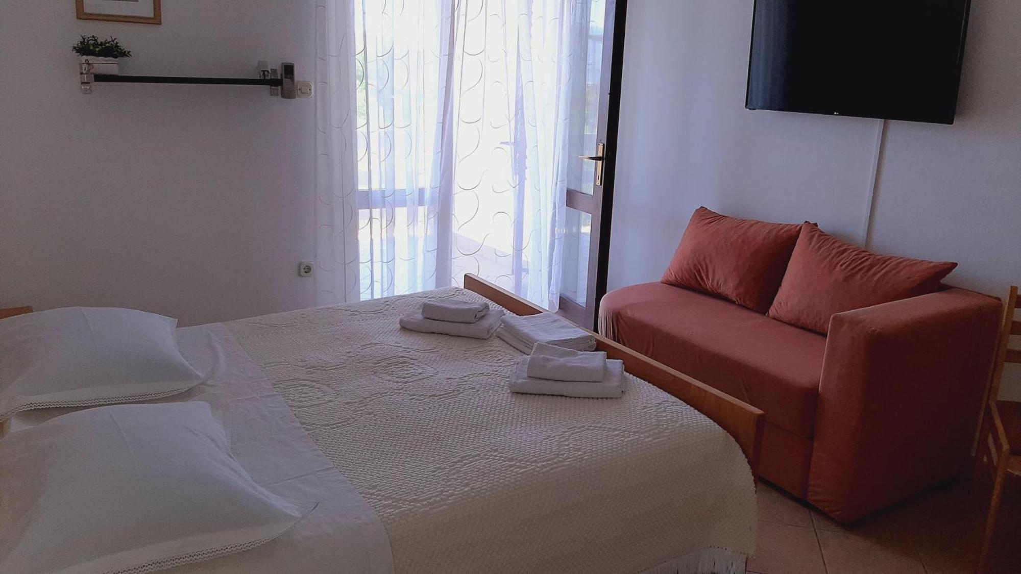 Apartments Ida Sućuraj Εξωτερικό φωτογραφία