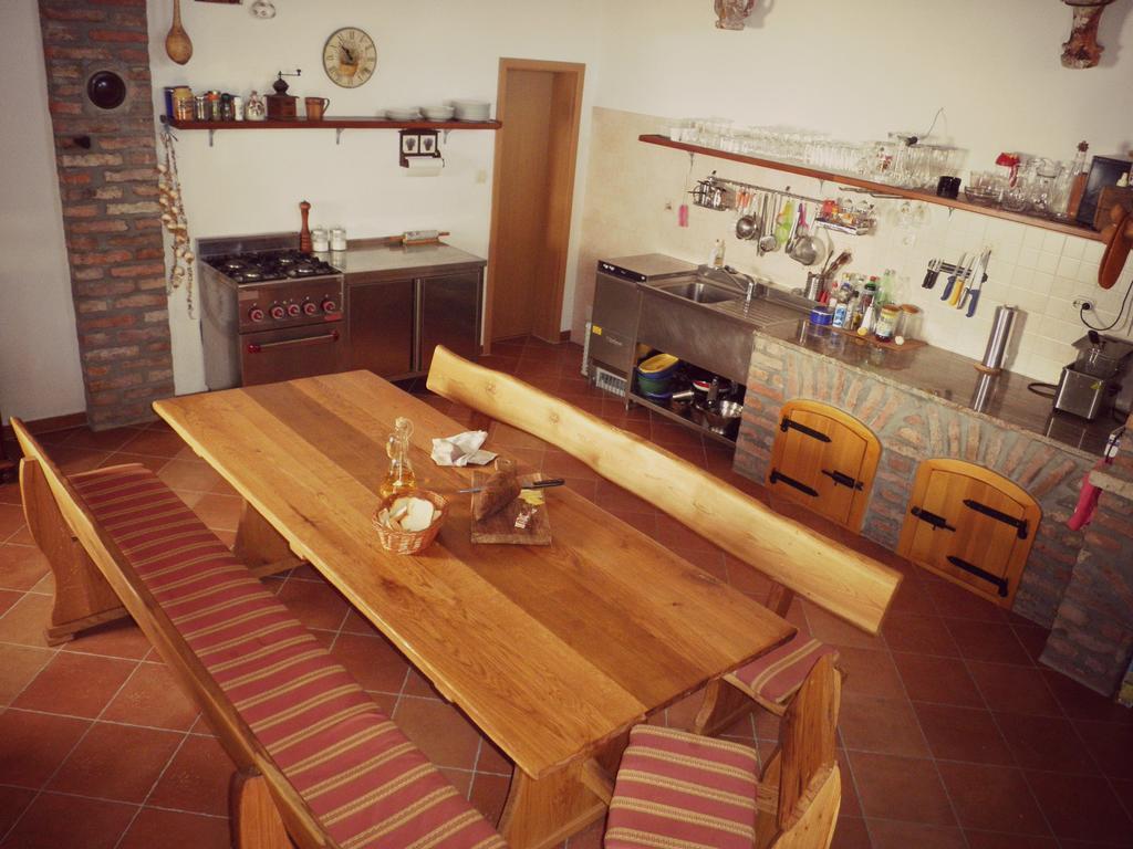 Apartments Ida Sućuraj Εξωτερικό φωτογραφία