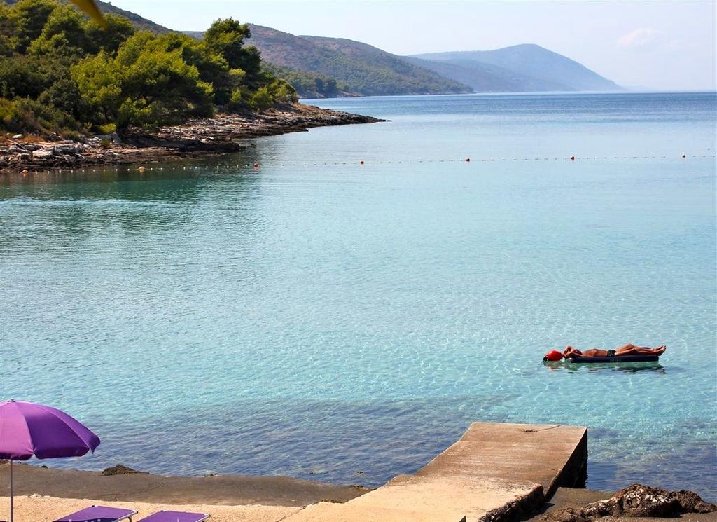 Apartments Ida Sućuraj Εξωτερικό φωτογραφία